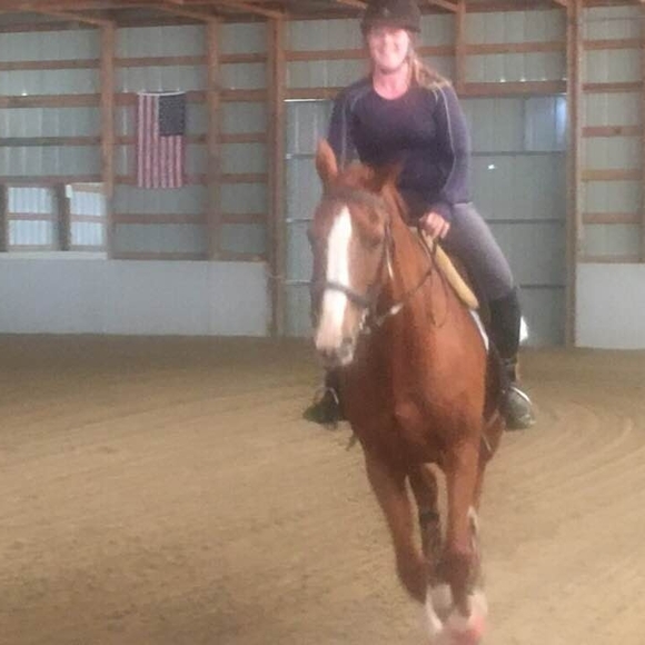 Meet your Posher, Emma - Picture 1 of 4